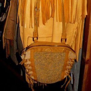 Olivia Harris Woven Leather Purse Crossbody Hobo Corset Shape Satchel Cute!